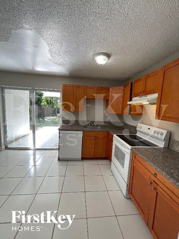 1389 Swave - Photo 7 of 13