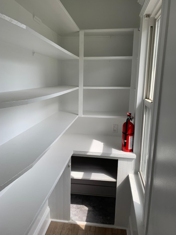 458 Hollister Ave #2ndFL - Photo 3 of 7