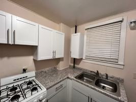 featured image of 407 S Anderson St