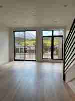 featured image of 930 Blue River Pkwy #4C