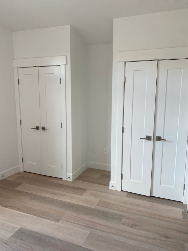 930 Blue River Pkwy #4C - Photo 2 of 10