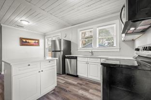 256 Vernis Ave - Photo 1 of 1