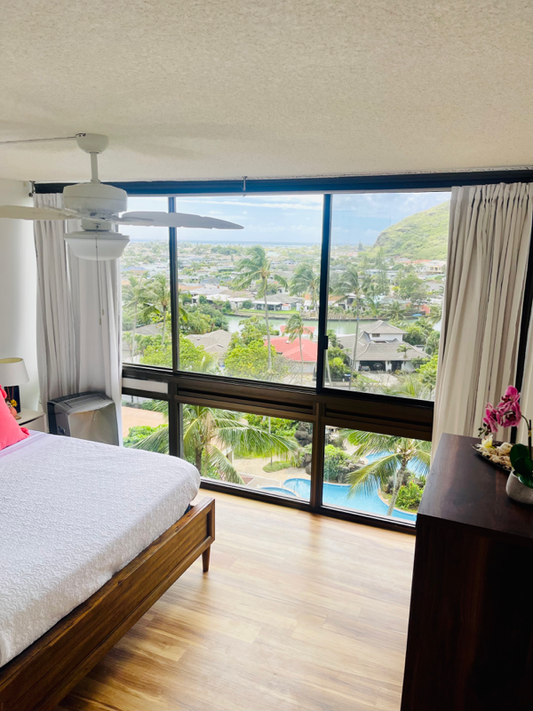 501 Hahaione St - Photo 5 of 47