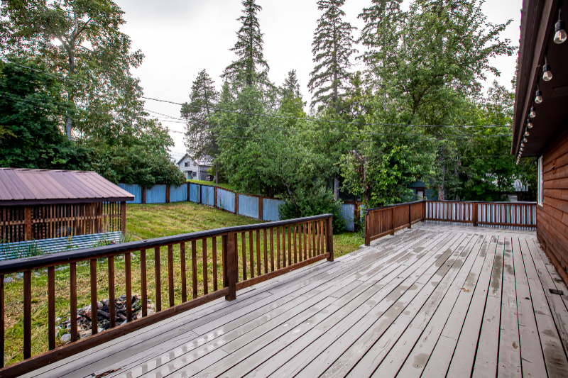 240 Dakota Ave - Photo 3 of 23