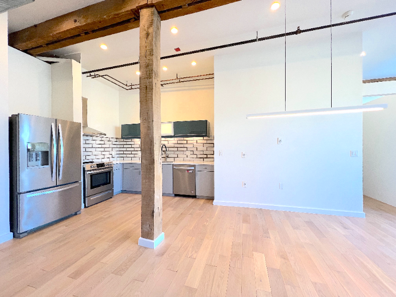 1410 Gratiot Ave #202 - Photo 2 of 22