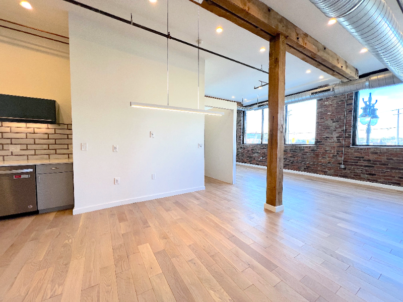 1410 Gratiot Ave #202 - Photo 6 of 22