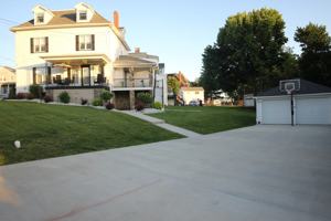 featured image of 301 Chestnut St