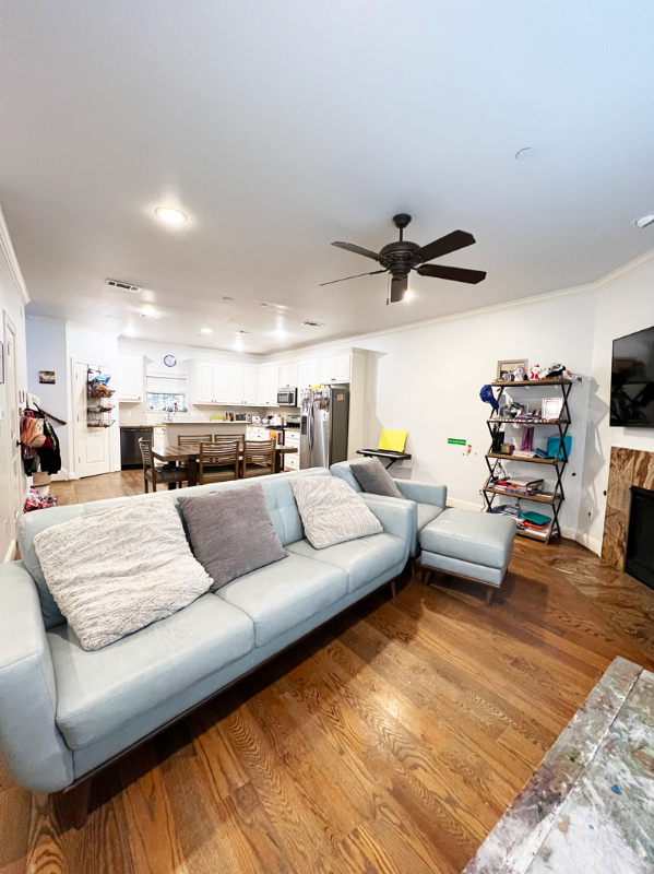 3421 Normandy Ave #2 - Photo 3 of 19