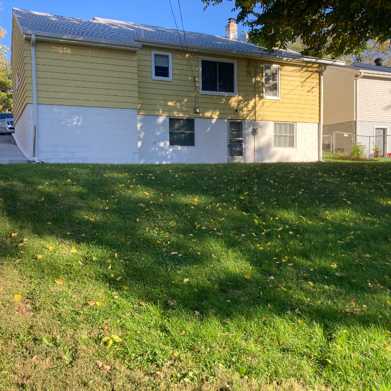 4322 N 54th St - Photo 2 of 23