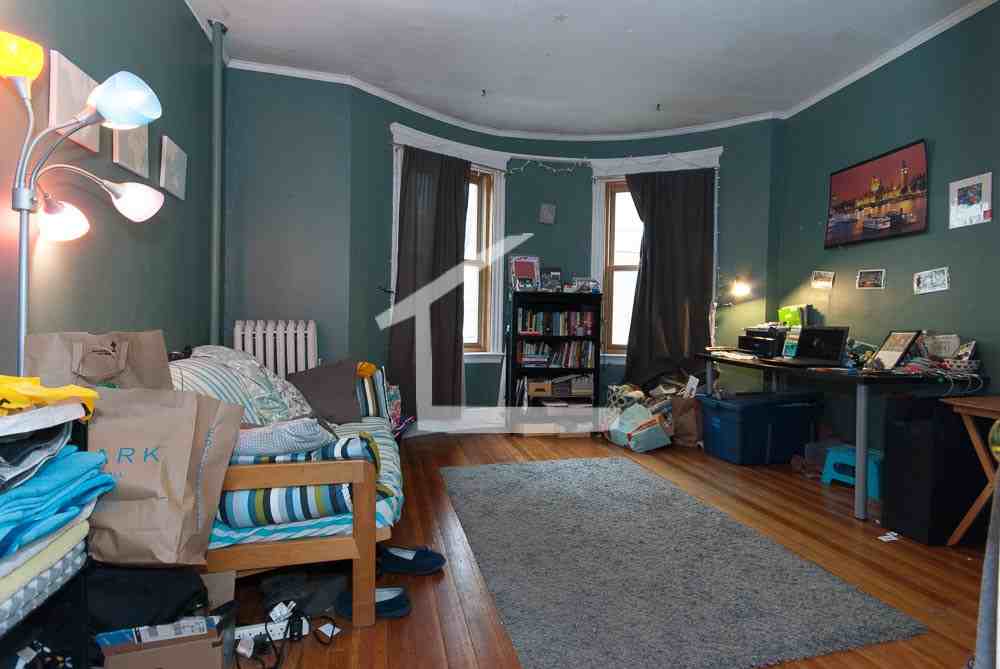 6 Colliston Rd #2 - Photo 7 of 10