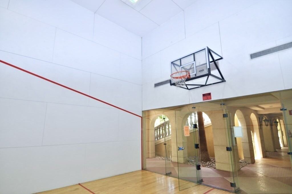 220 W Flamingo Rd #121 - Photo 6 of 47