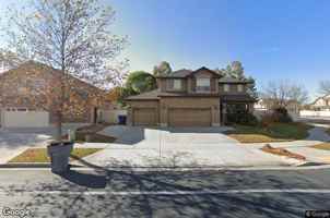 featured image of 1093 N Fox Hollow Dr