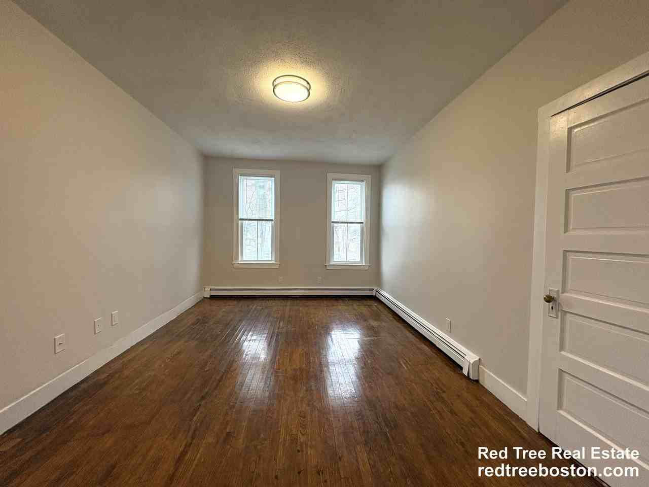 26 Saint James St - Photo 4 of 22