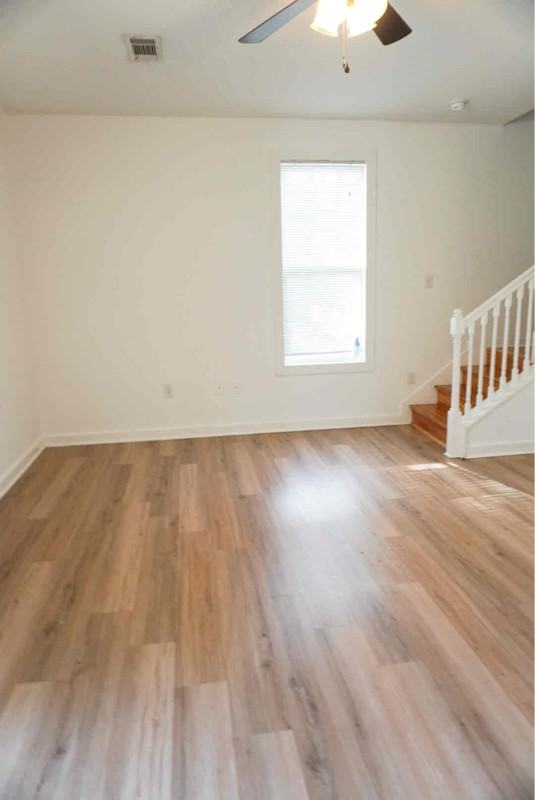 1842 Elvin Dr - Photo 3 of 9