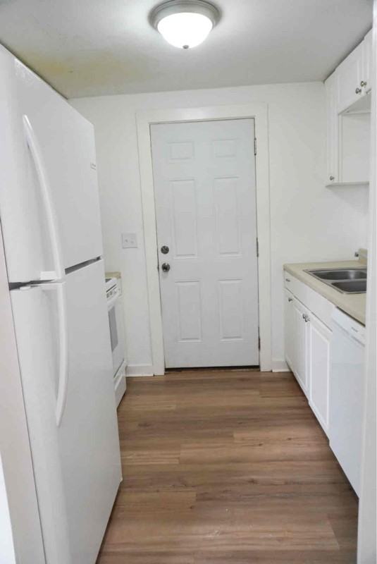 1842 Elvin Dr - Photo 5 of 9