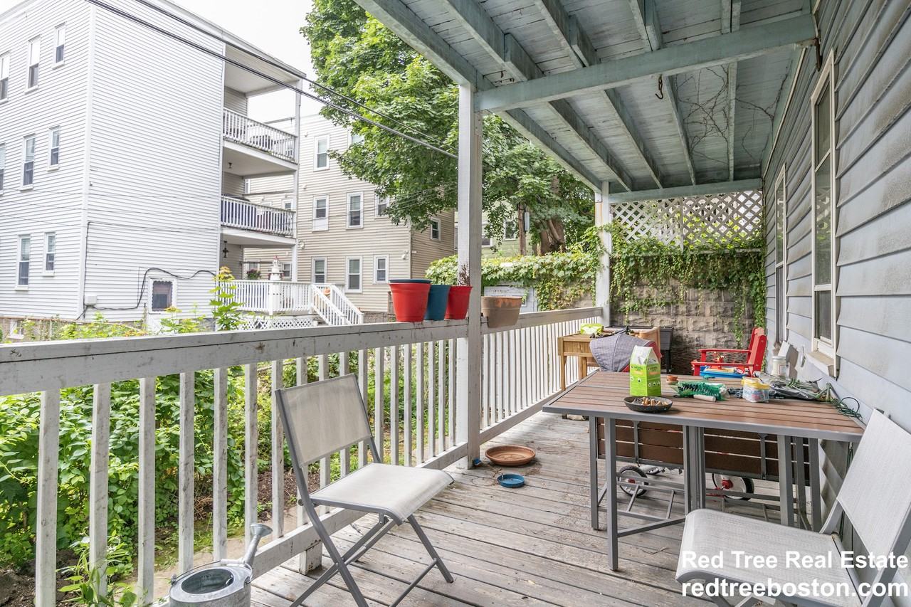 18 Howes St #1 - Photo 6 of 8