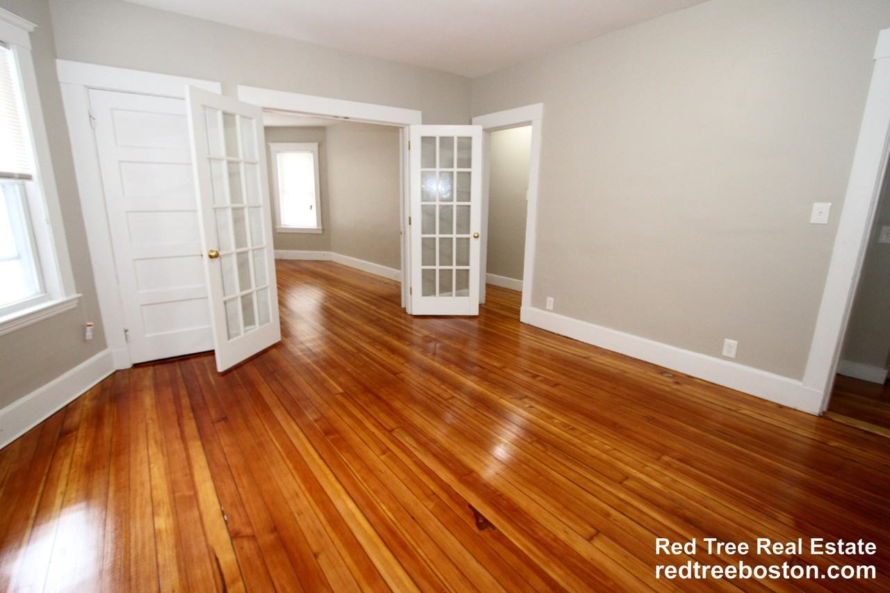 18 Howes St #2 - Photo 5 of 21