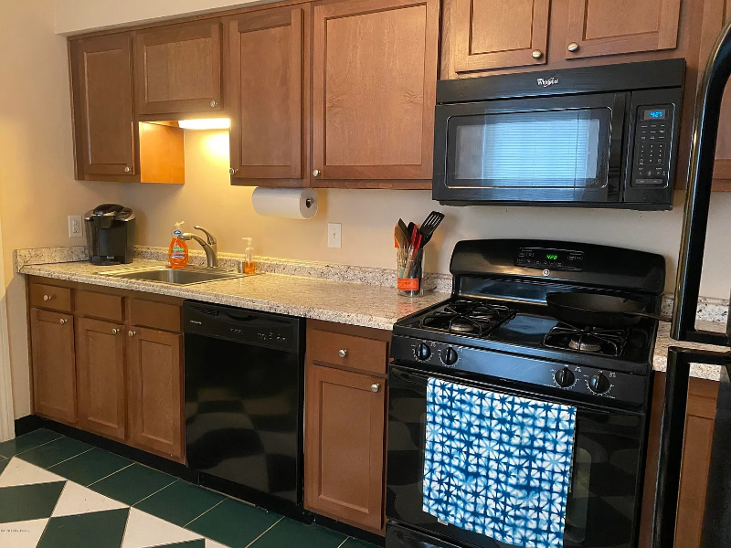 5013 New Cut Rd - Photo 6 of 12