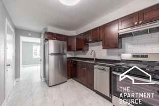 6707 N California Ave #GW - Photo 1 of 1