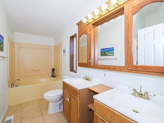 1465 W 78th Cir - Photo 6 of 19