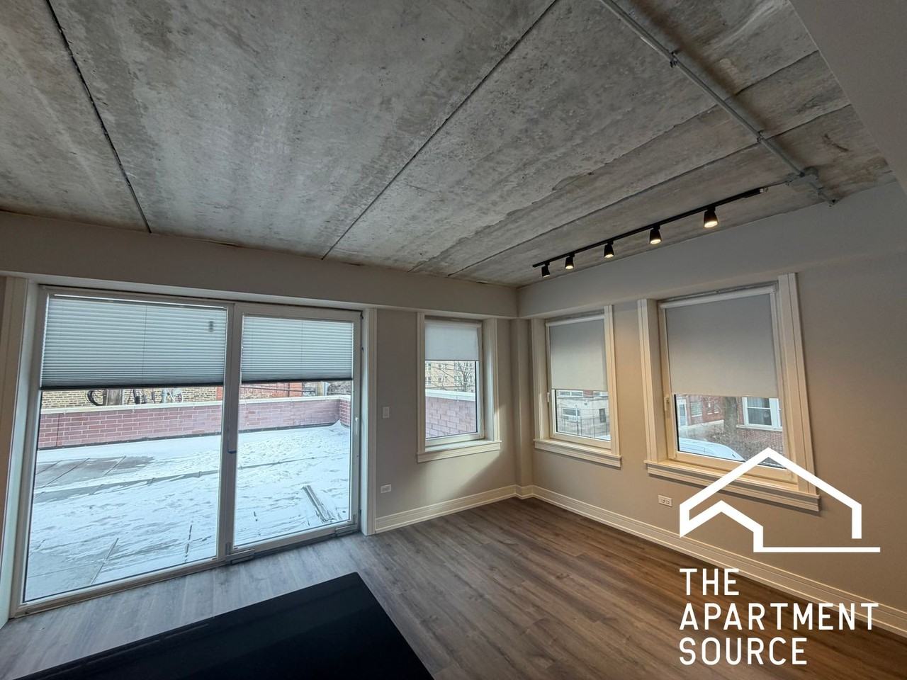 952 W Carmen Ave #210 - Photo 7 of 20