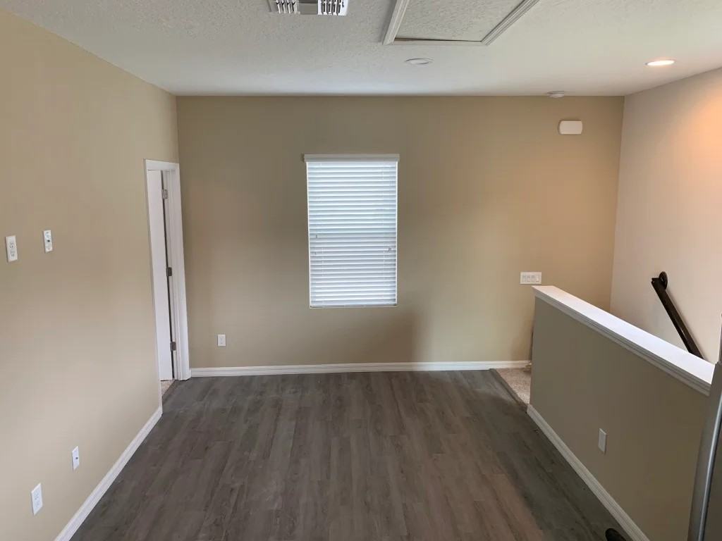 8907 Frodsham Way #B - Photo 2 of 10