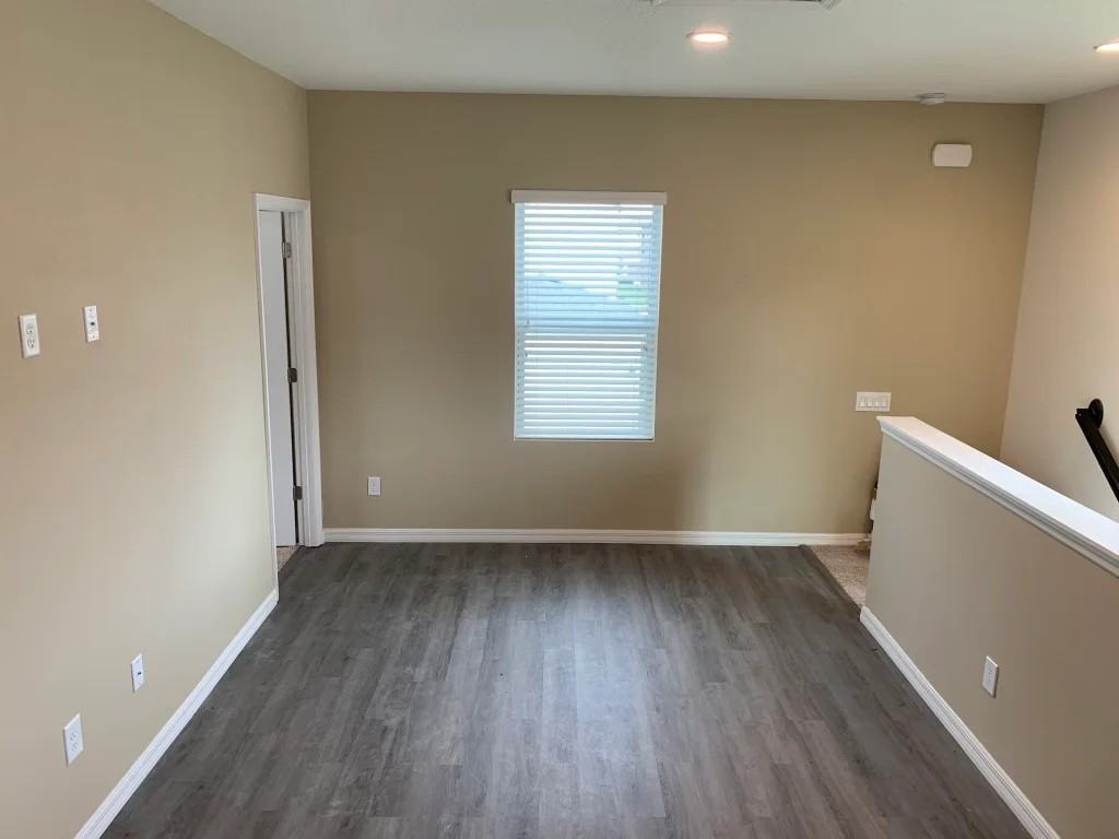 8907 Frodsham Way #B - Photo 4 of 10