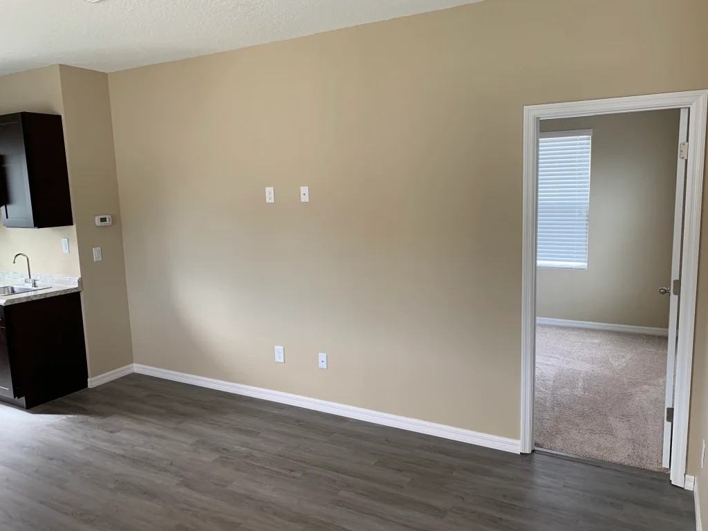 8907 Frodsham Way #B - Photo 5 of 10