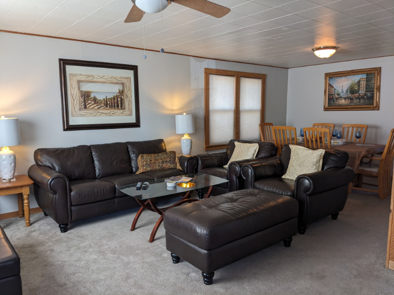 1916 W Platte Ave - Photo 3 of 17