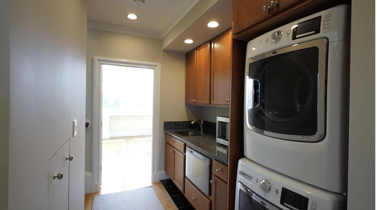 214 Commonwealth Ave #3 - Photo 6 of 9