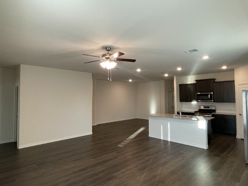 759 Philadelphia St - Photo 3 of 26