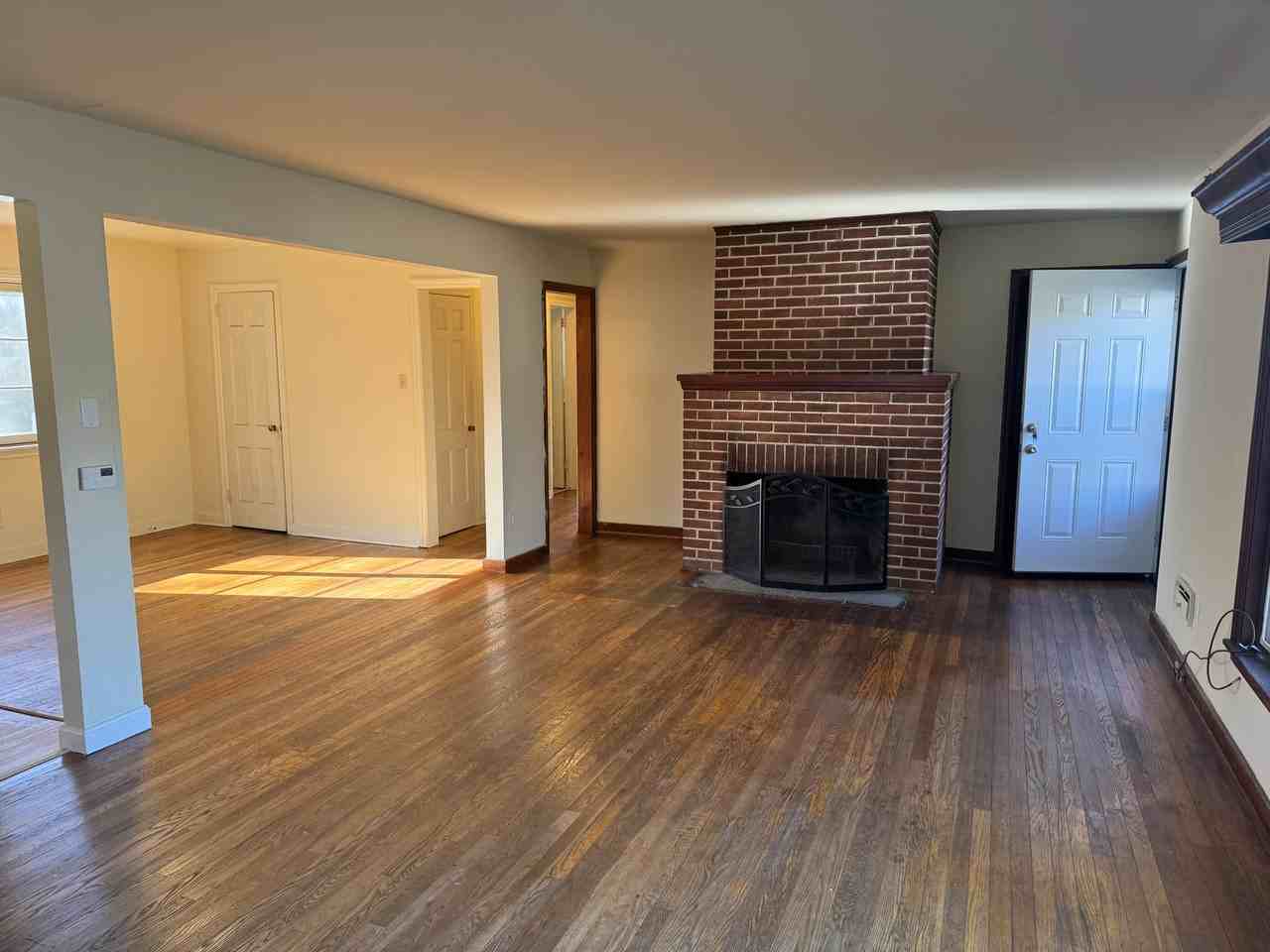 930 N Atherton St - Photo 5 of 10