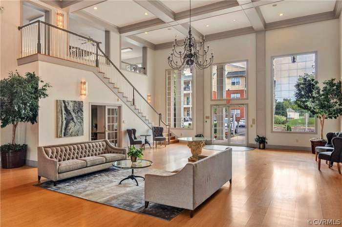 9000 Links Ln - Photo 5 of 24