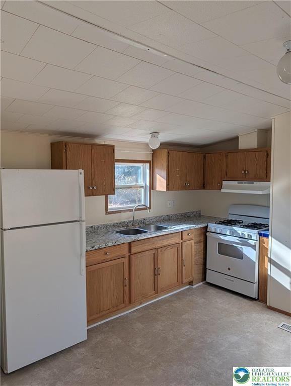 180 Hoffman Rd ##B - Photo 7 of 15