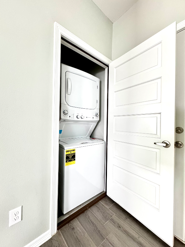 3012 W Kenwood St #2 - Photo 7 of 11