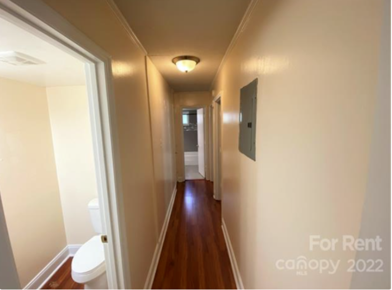 718 E Maple Ave #M - Photo 7 of 15