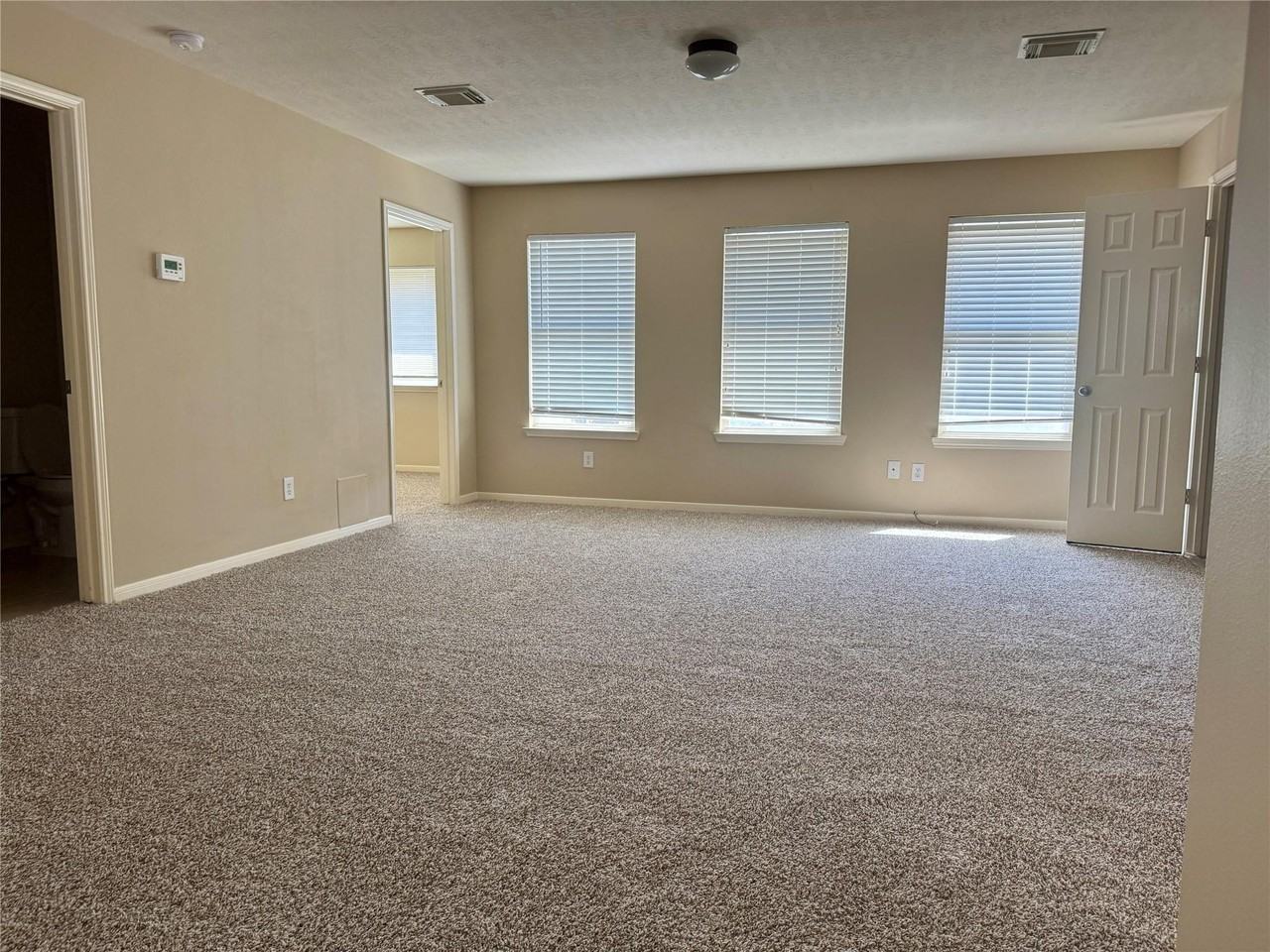 2311 Slate Ridge Ln - Photo 7 of 11