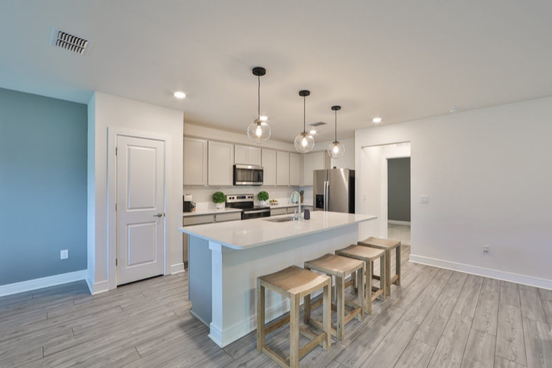 30089 Skylark Dr - Photo 3 of 23