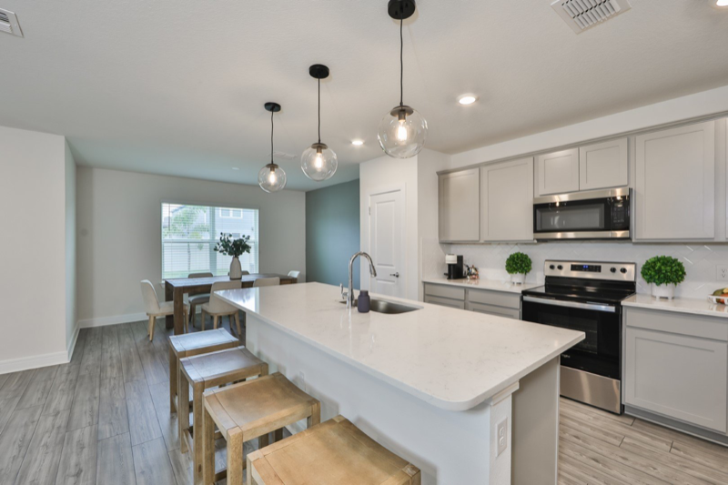 30089 Skylark Dr - Photo 4 of 23