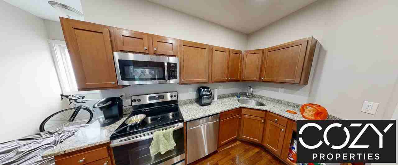 26 Jfk St #5 - Photo 3 of 6