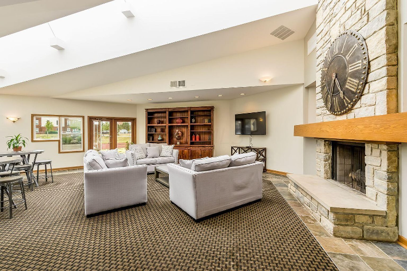 3362 Eastwoodlands Trl - Photo 7 of 42