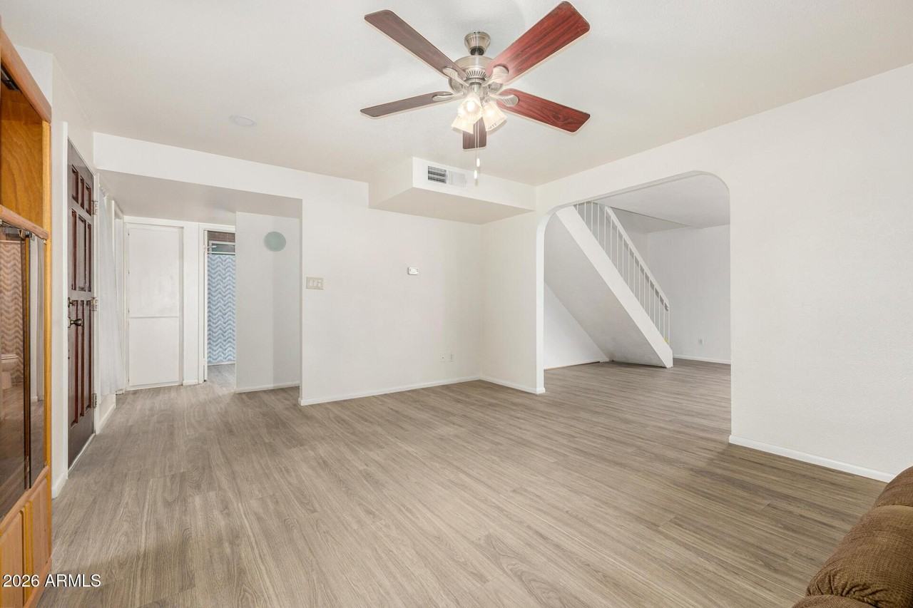 4439 E Hidalgo Ave - Photo 6 of 27