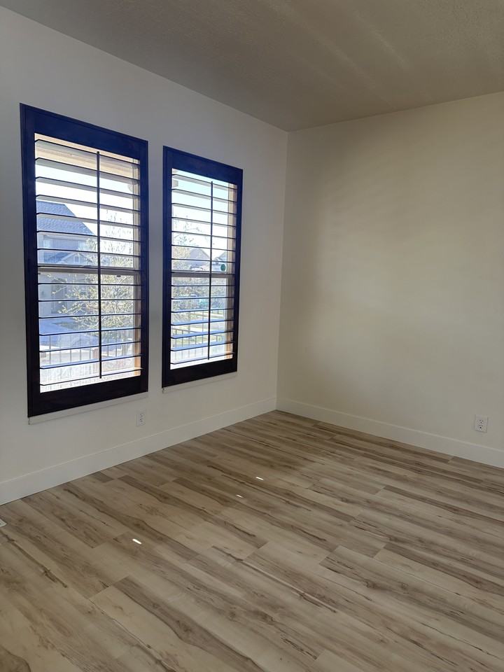 15079 S Alder Glen Ln - Photo 2 of 16