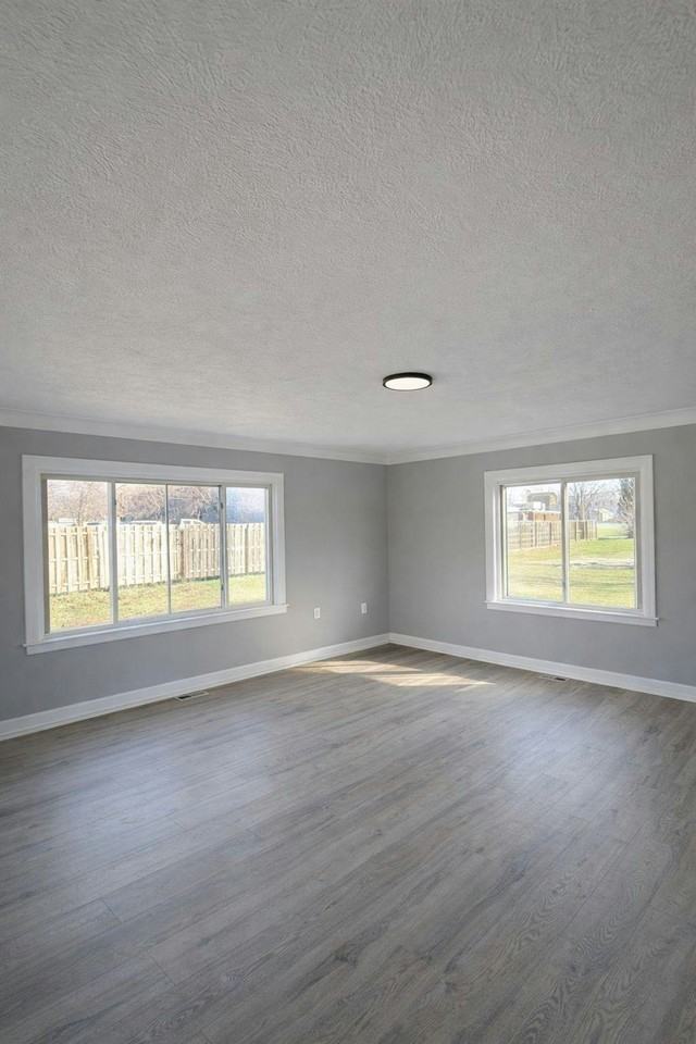 5563 Silvertown Drive - Photo 4 of 10