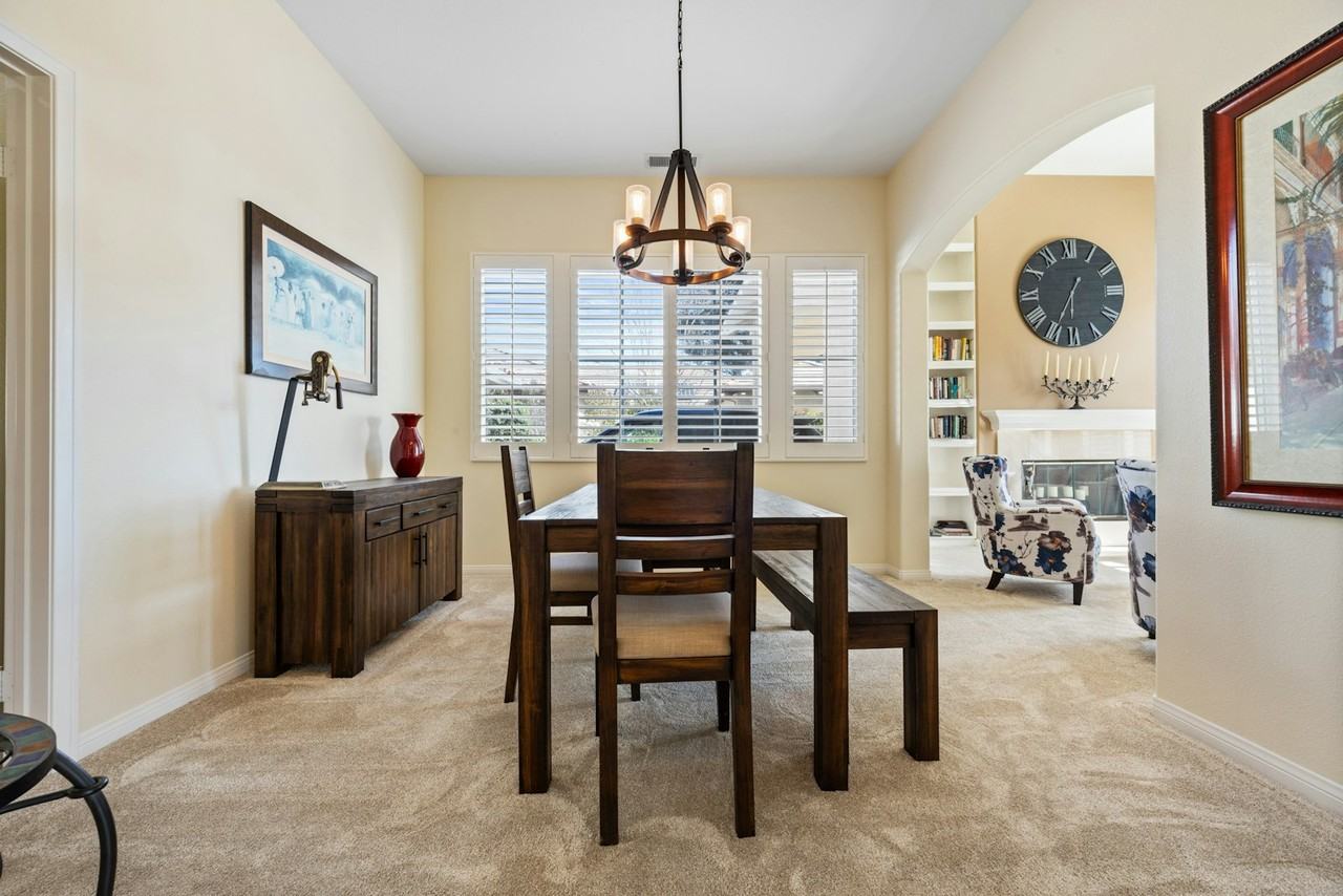 710 Greyfield Court - Photo 4 of 50