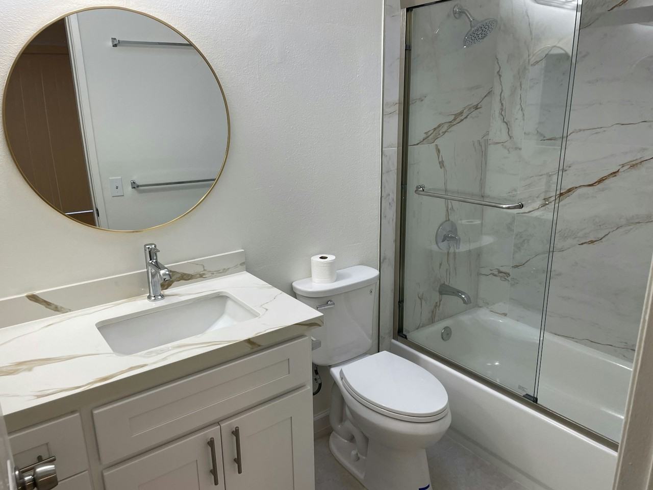 8072 Constantine Drive, Unit A - Photo 3 of 9