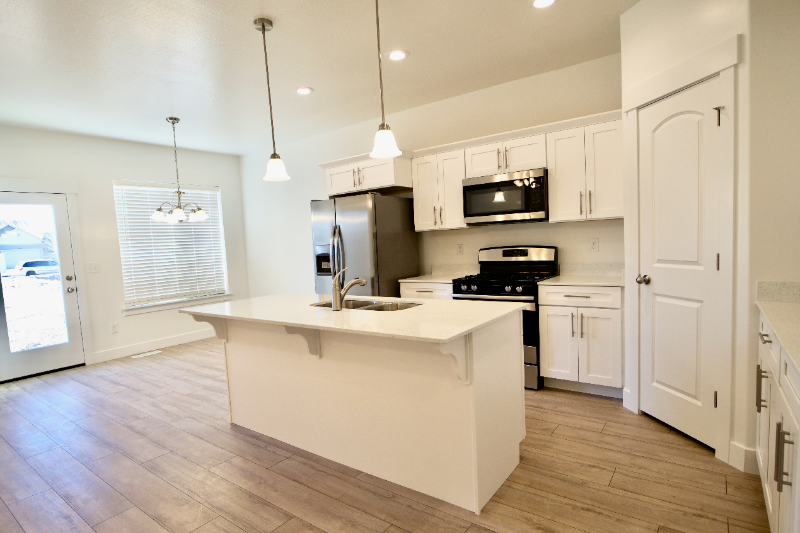 13114 S Cannavale Ln - Photo 2 of 50