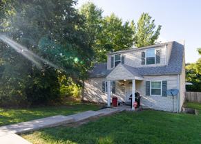 616 Emerald St - Photo 1 of 1