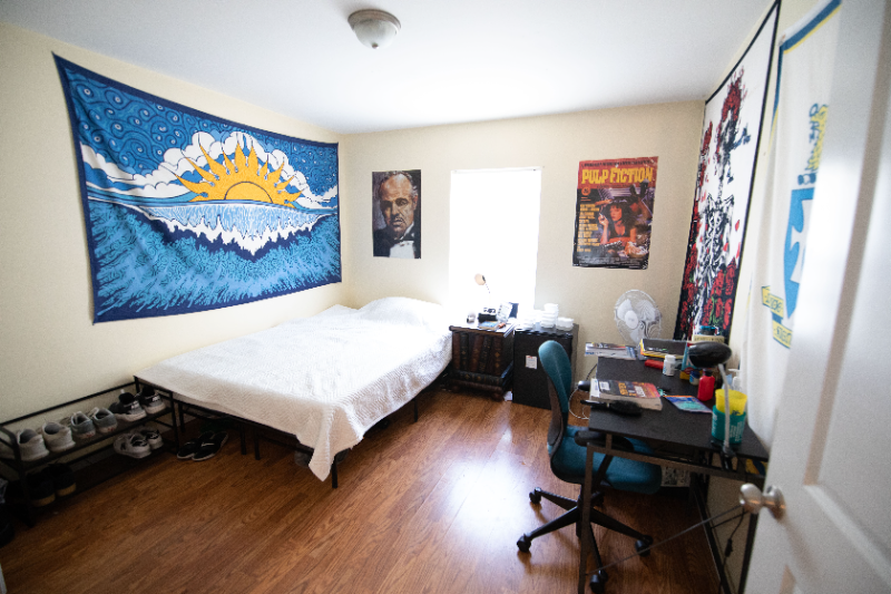 616 Emerald St - Photo 2 of 11