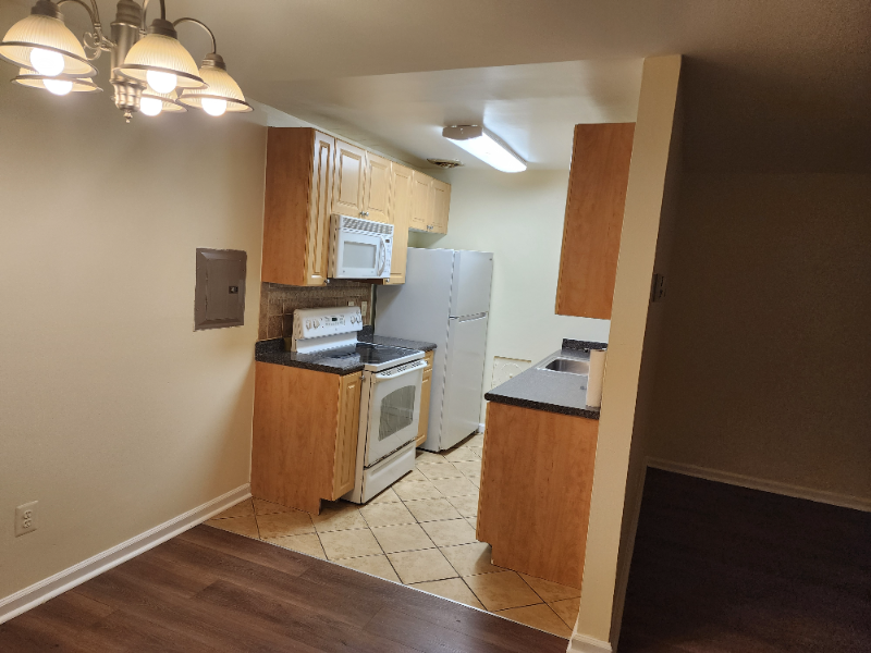 1005 Chillum Rd #216 - Photo 3 of 15